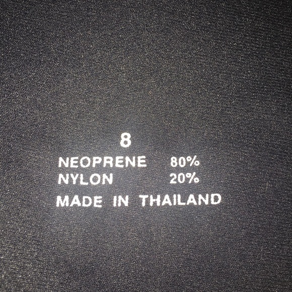 Child’s O’Brien Wet suit - Picture 3 of 3